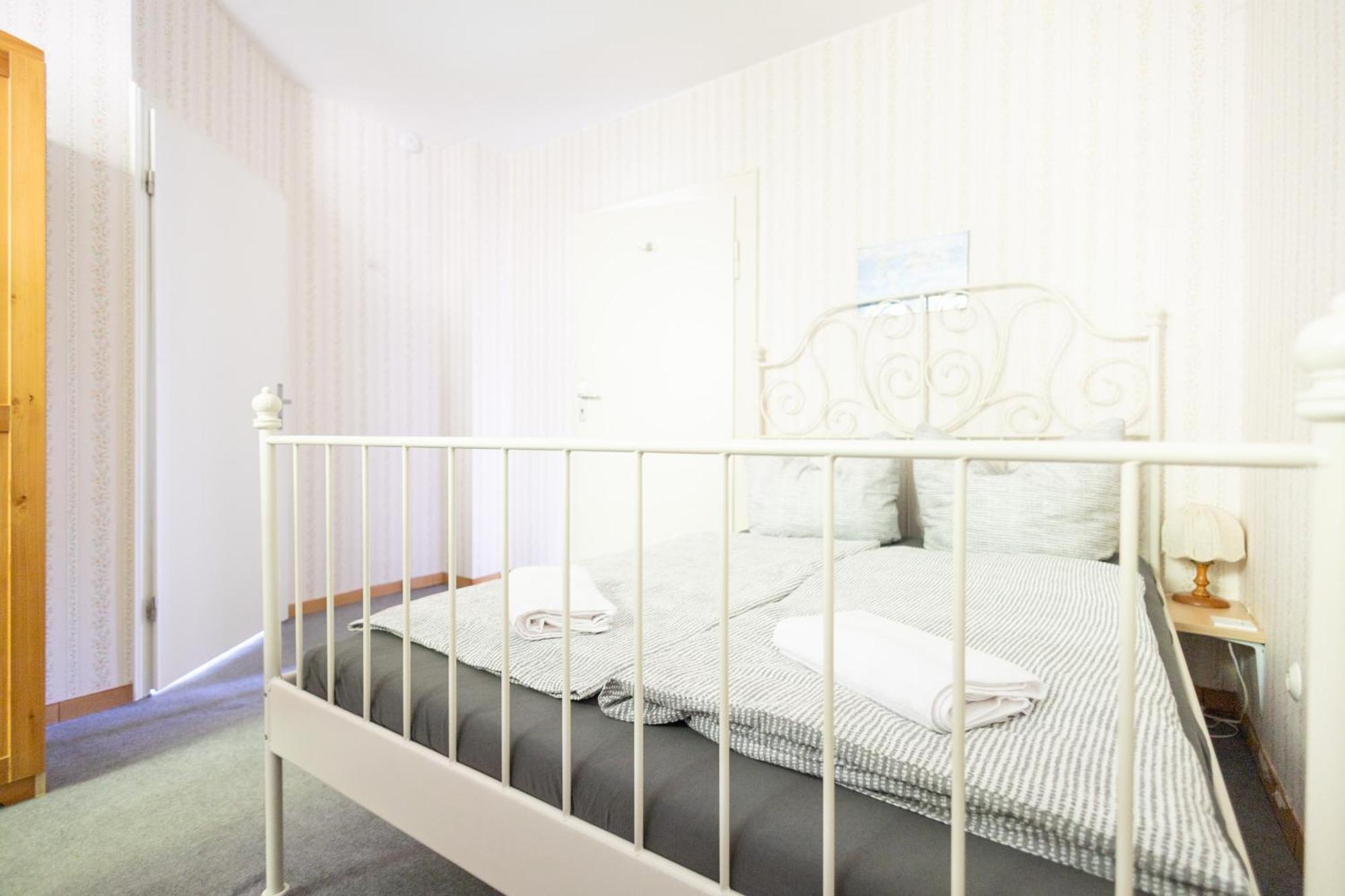 Apartmenthaus Am Waldrand- Kueche - Fruehstueck - Balkon Wildemann Εξωτερικό φωτογραφία