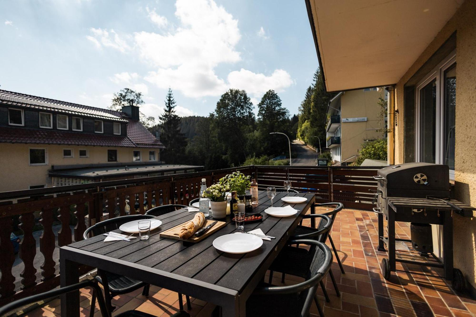 Apartmenthaus Am Waldrand- Kueche - Fruehstueck - Balkon Wildemann Εξωτερικό φωτογραφία