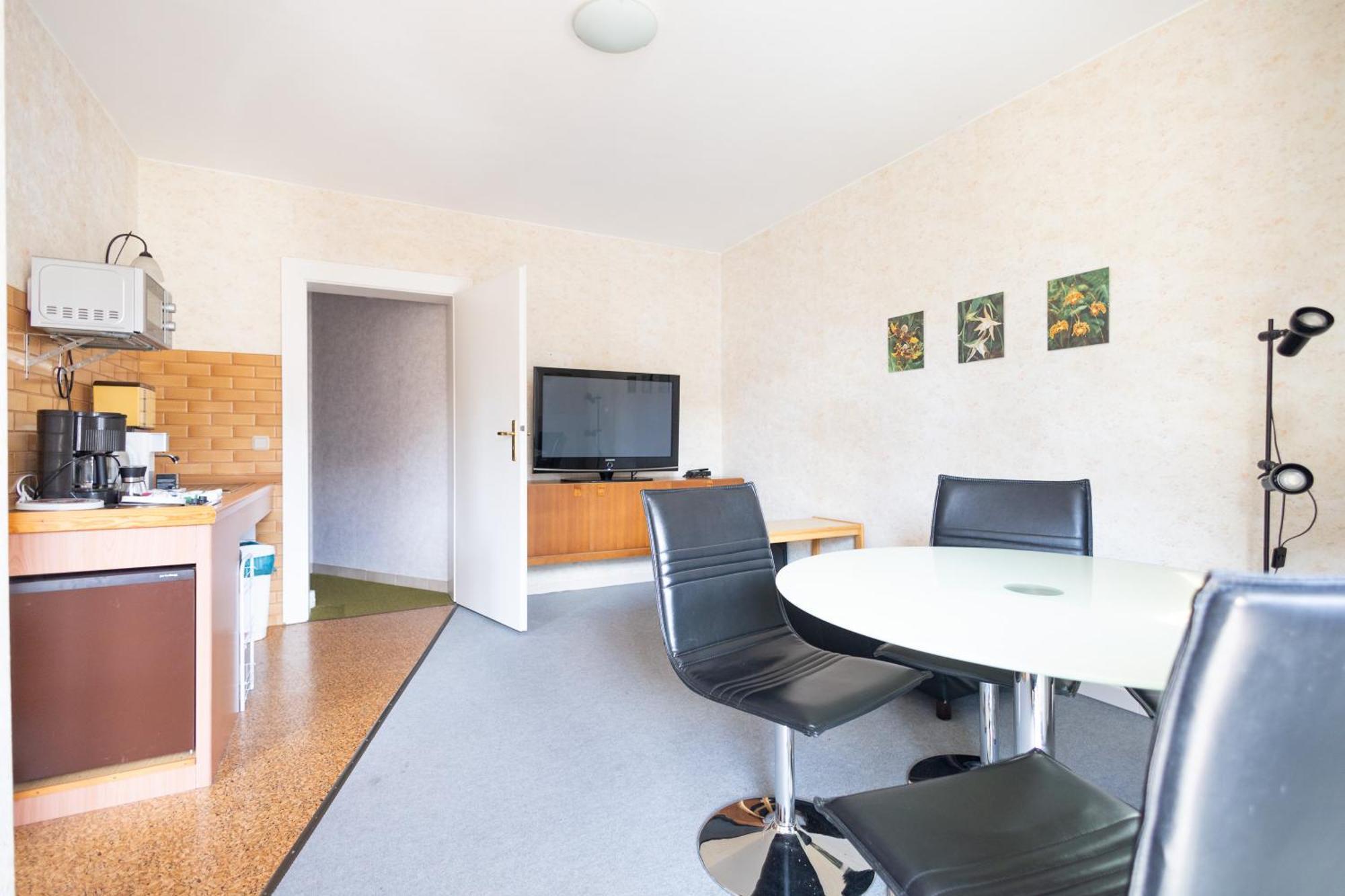 Apartmenthaus Am Waldrand- Kueche - Fruehstueck - Balkon Wildemann Εξωτερικό φωτογραφία